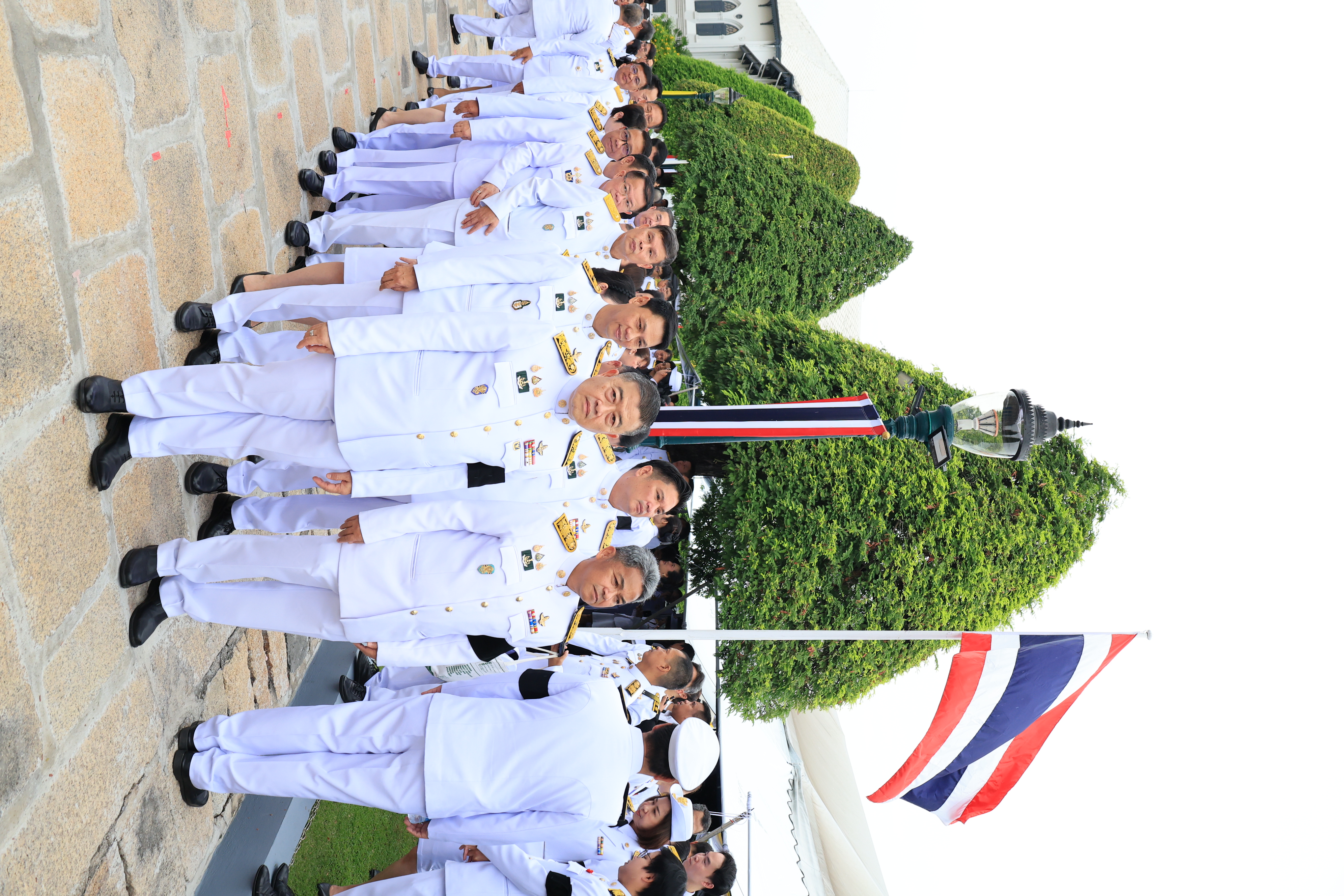 title - เลขาธิการ ส.ป.ก. ร่วมถวายแจกันดอกไม้และลงนามถวายพระพร เนื่องในโอกาสวันเฉลิมพระชนมพรรษา พระบาทสมเด็จพระปรเมนทรรามาธิบดีศรีสินทร มหาวชิราลงกรณ พระวชิรเกล้าเจ้าอยู่หัว 28 กรกฎาคม 2568